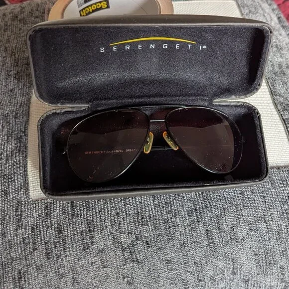 Serengeti Aviator Sunglasses and Case DR5226 Driver Essential Japan